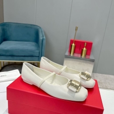 Ferragamo Shoes